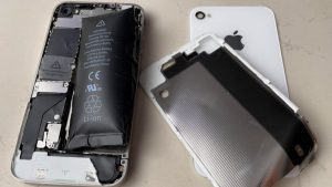 علت باد کردن باتری گوشی + راهکارهای جلوگیری